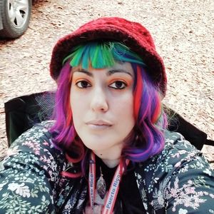 Meet your Posher, Myriam